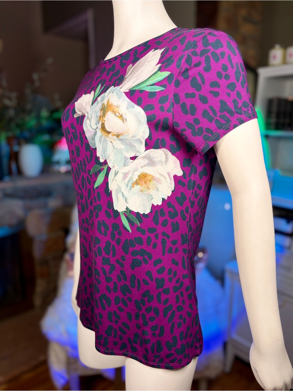 Ted Baker Purple Leopard & Floral Print Short Sleeve Blouse Top, Sz 3/Medium - Picture 4 of 11